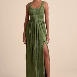 NWT Lulus Ameena Olive Green Plisse Square Neck Sash Maxi Dress Size Large